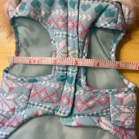 Dog coat with faux fur collar - Picture 11 of 14